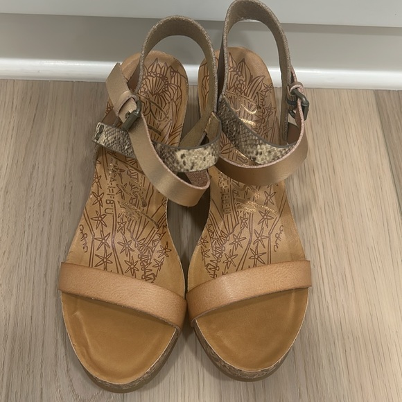 NWT Hirosha Blowfish Wedges - Picture 2 of 13